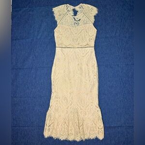 Just Me Lace Midi Dress in Cream open back